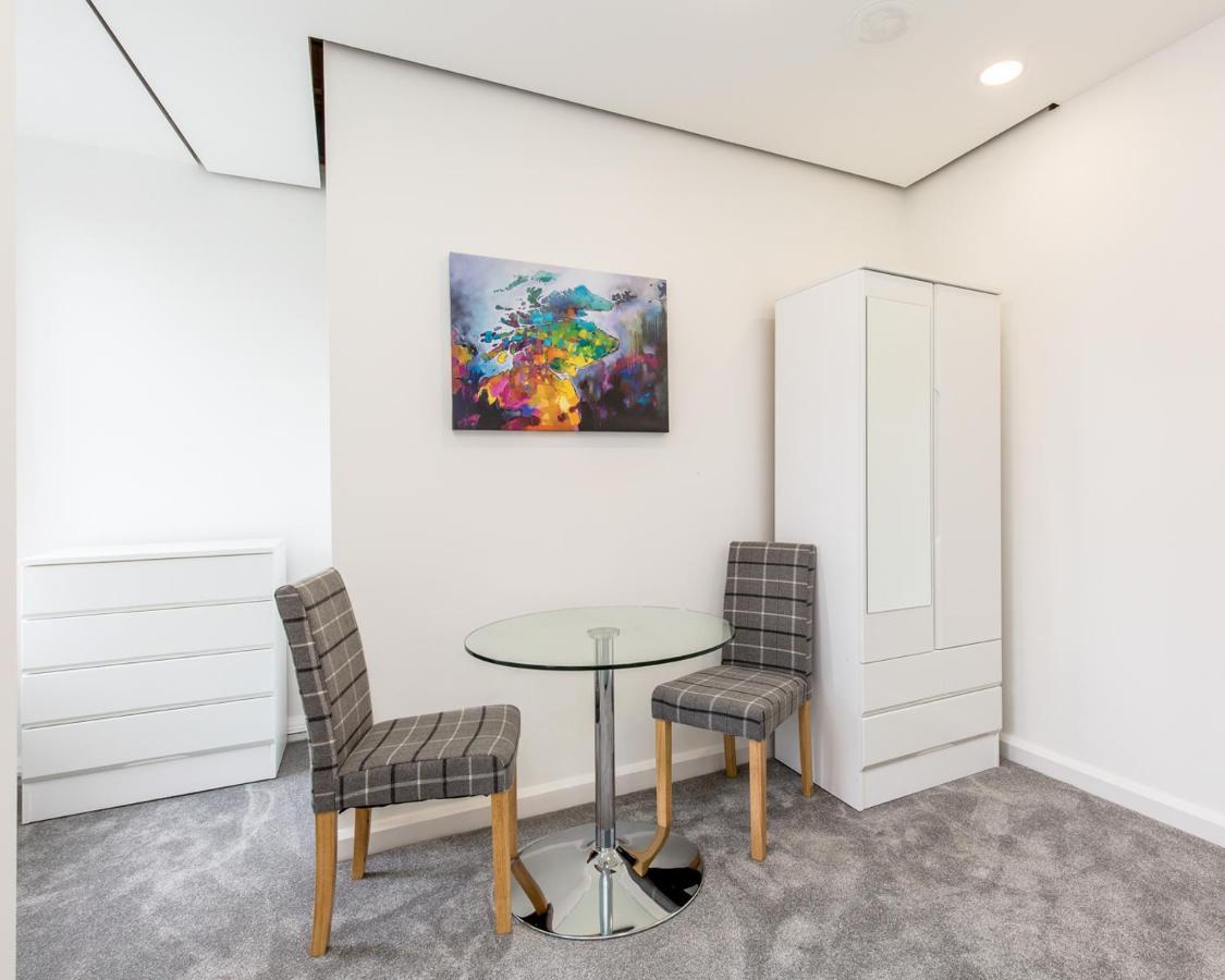 Modern Studio Next To Edinburgh Castle Apartment Ngoại thất bức ảnh